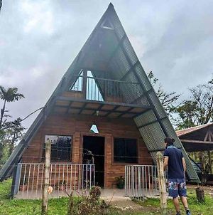 Triangle Shaped House, Closest To Tenorio Volcano Rio Celeste Exterior photo