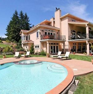 8 Acre Luxury Vineyard Villa, Pool, 2 Hot Tubs Dayton Exterior photo