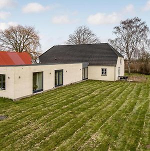 Stunning Home In Odense N With Wifi And 5 Bedrooms Exterior photo