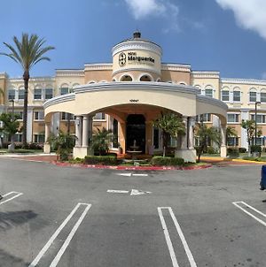 Hotel Marguerite Anaheim - Garden Grove, Trademark Collection Exterior photo