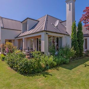 Family Home With Garden Christchurch Exterior photo