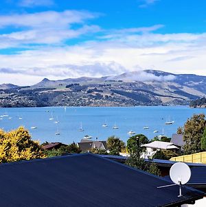 Mariners Lookout Villa Christchurch Exterior photo