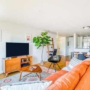 Lovely 2Br In Queen Anne, Rooftop + Pet-Friendly Apartment Seattle Exterior photo