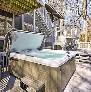 Columbus Home With Private Hot Tub And River View! Exterior photo