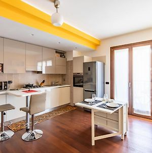 Duke Apartment - San Donato Milanese - By Host4U Exterior photo