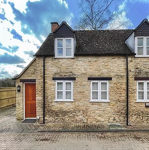Detached Cottage With Parking, Central Cirencester Exterior photo