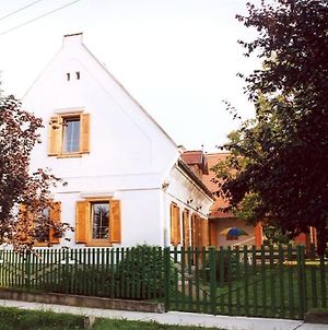 Berek Haz Villa Balatonbereny Exterior photo