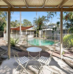 Bliss On The Bay Villa Gold Coast Exterior photo