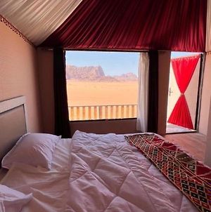 Wadi Rum Sunset Camp Exterior photo