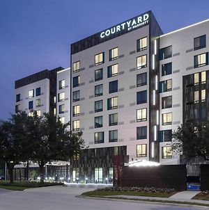 Courtyard By Marriott Houston Heights/I-10 Hotel Exterior photo
