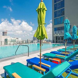 Stunning 3-Br Apartment In Miami Exterior photo