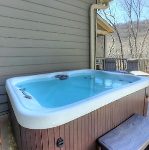 Valley Life - Outdoor Hot Tub Board Games Laptop Friendly Villa Jasper Exterior photo