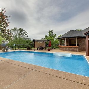 Arkansas Retreat - Pool, Waterslide, Grill And More! Villa Fayetteville Exterior photo