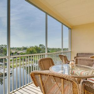 Bright Fort Myers Condo With Balcony, Resort Pool! Exterior photo