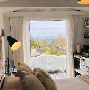 Malibu Charming Gh, Mins Drive To Beach & Hike Apartment Exterior photo