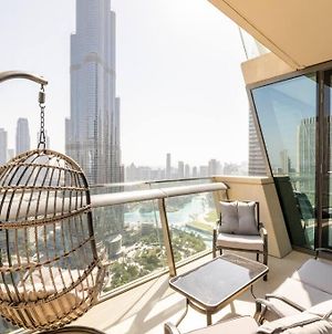 Larbi Breathtaking Burj And Fountain View Luxurious 2 Bed Apartment Dubai Exterior photo
