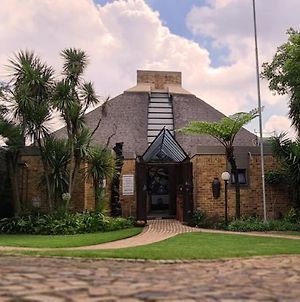 Klein Bosveld Guest House Witbank Exterior photo