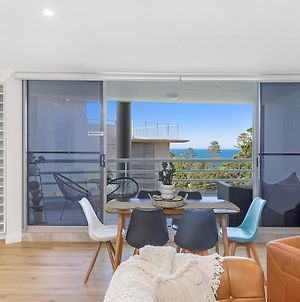 Lavish 3-Bedroom Ocean Apartment In Wollongong Exterior photo