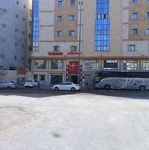 Fndk Alsdra Alaalia Aldhbi Hotel Medina Exterior photo