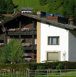 Haus Nadja Apartment Bad Kleinkirchheim Exterior photo