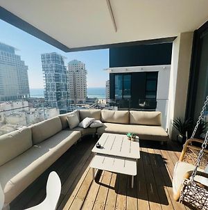 Luxurious 3 Bedroom Beach Apartment In Geula Beach Tlv Tel Aviv Exterior photo