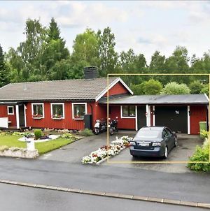 Nice Entire Semi - Attached House Close To Uni Villa Umea Exterior photo