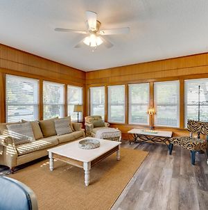 Expansive Florida Home With Deck About 1 Mi To Lake Dora Mount Dora Exterior photo