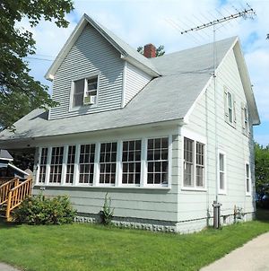 Sailor'S Delight - Remodeled And Super Cute! Villa Manistee Exterior photo