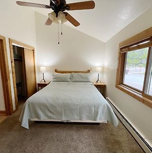 Cabin Suite Bed And Breakfast Woodland Park Exterior photo