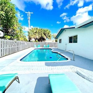 Fun Pool Home With Ping Pong Near Beaches And Airport Fort Lauderdale Exterior photo