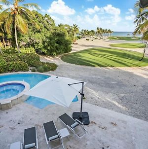 Caleton 16 Ocean View 5 Bedroom Villa With Chef Butler Maid Golf Cart Punta Cana Exterior photo
