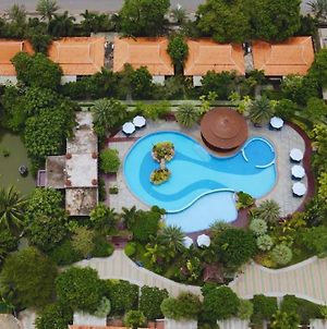 Try Palace Resort-Kep Exterior photo
