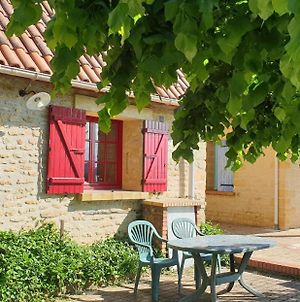 En Haut De La Colline, Les Volets Rouges Montignac-Lascaux Exterior photo