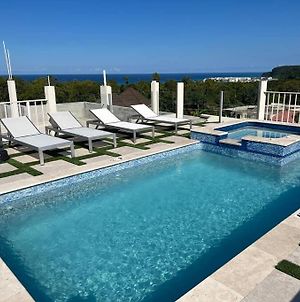Luxury 1 Bedroom & Rooftop Pool Unit #2 Falmouth Exterior photo