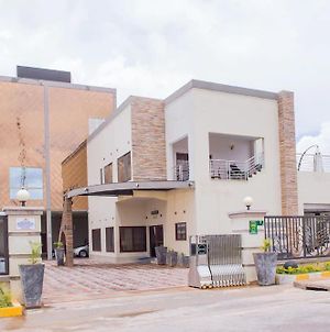 The Crest Lodge Limited Lusaka Exterior photo
