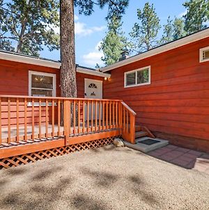 Peter Pan Lodge - Quiet And Cozy Cabin Perfect For A Mountain Getaway! Big Bear City Exterior photo