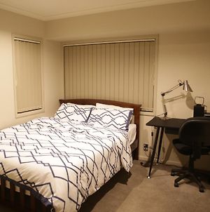Warm,Bright,Comfy Room Auckland Exterior photo