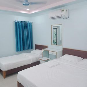 Kn Residency, Near Trichy Airport Bed & Breakfast Tiruchirappalli Exterior photo