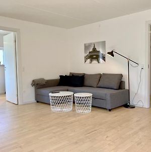 Newly Renovated Two Bedroom Apartment In City Center Of Herning Exterior photo