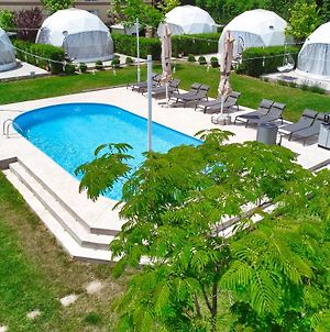 Seagloo Glamping - Adults Only Hotel Costinesti Exterior photo