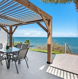 Sunrise Two Bedroom Apartment Redcliffe Exterior photo