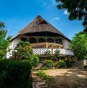 African Cottage Ukunda Exterior photo