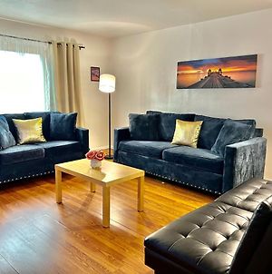 Peace Of Mind: 2Br Apt W/Free Parking **Nyc & American Dream Mall Garfield Exterior photo