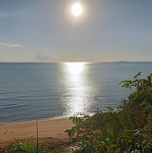 Beach Front Paradise Townsville Exterior photo