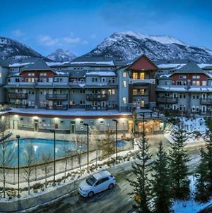 Cozy 2 Bedrooms Loft With Mountain Views Canmore Exterior photo