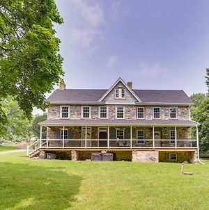 Spacious Country Home In Coatesville On Old Ranch! Exterior photo