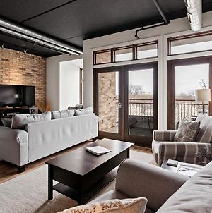 Luxurious 2Bdr Loft Condo With Stunning Views In Grand Haven Exterior photo