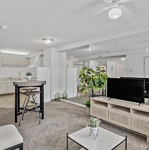 Unique And Relaxing Studio With Gym And Parking Apartment Harrisburg Exterior photo