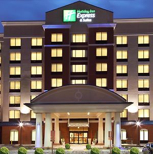 Holiday Inn Express Hotel & Suites Ohio State University- Osu Medical Center, An Ihg Hotel Columbus Exterior photo