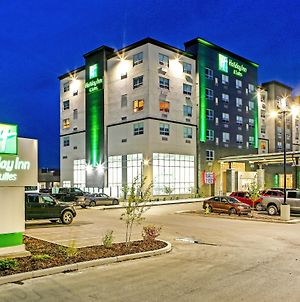 Holiday Inn Hotel & Suites - Calgary Airport North, An Ihg Hotel Exterior photo